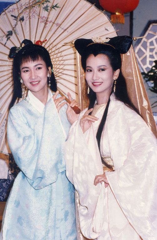 71岁赵雅芝66岁陈美琪同框