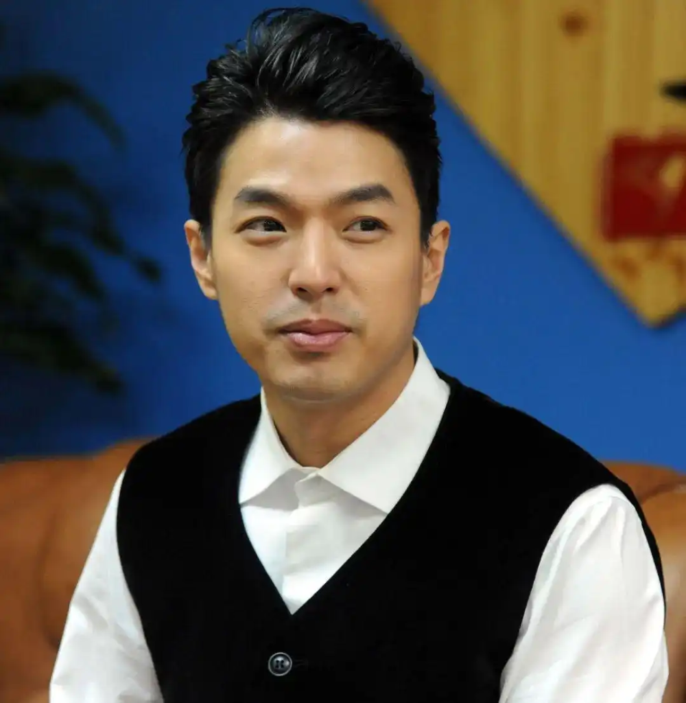 男演员李威及妻子卷入杀人案，被检方以“伤害致死罪”起诉，更多案情曝光！秘密录音显示李威扮演军师，事先教唆人拟好说辞