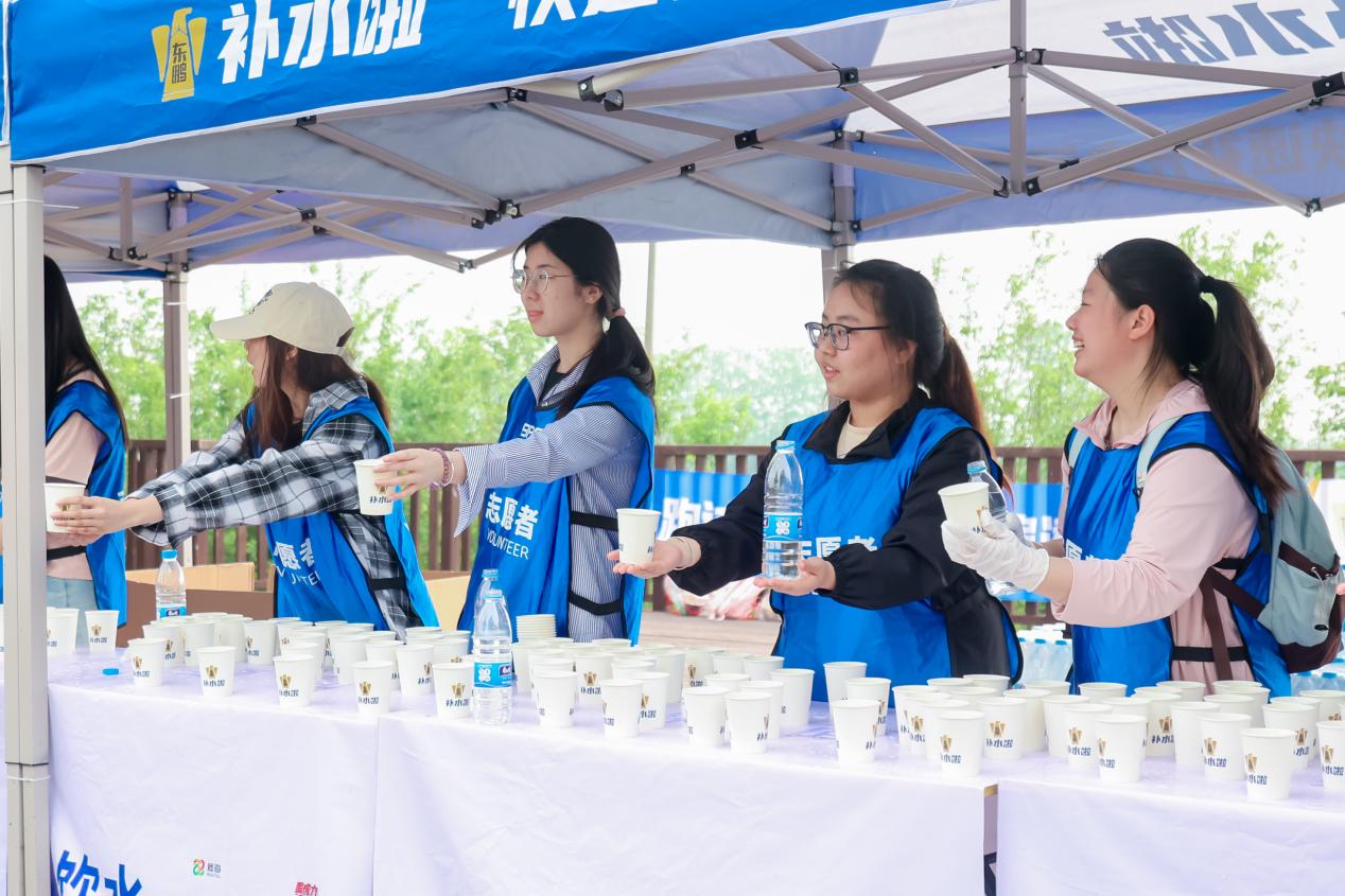 2025潜马鸣枪开跑！赴约龙虾盛宴，共赏最美湿地赛道