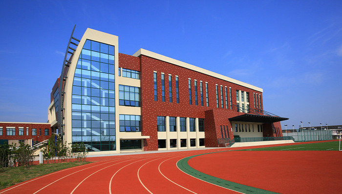 民办高校学费持续攀升，招生困境与学生经济压力交织